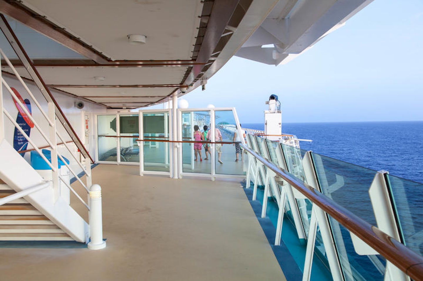 The Sun Decks on Independence of the Seas