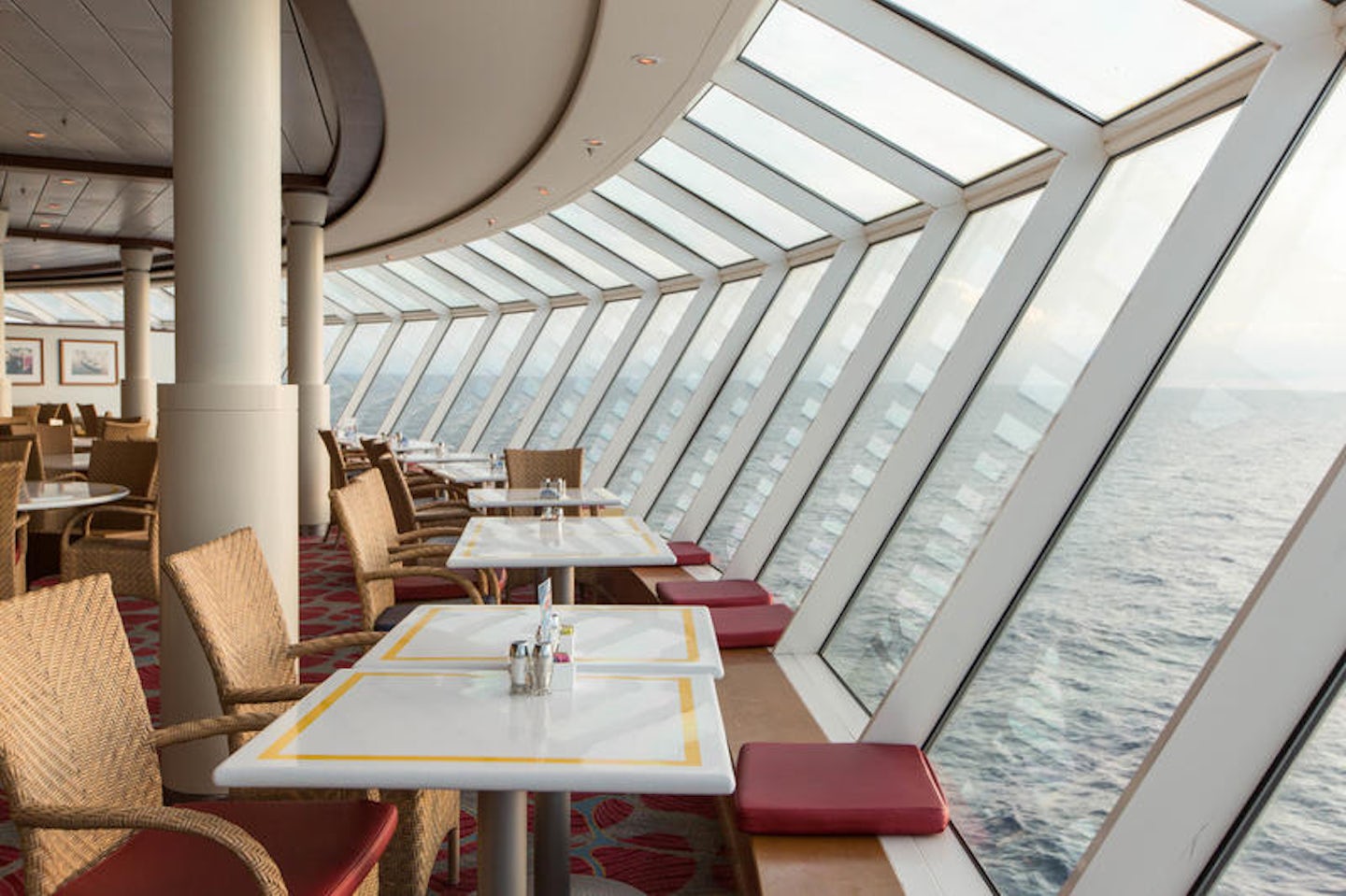 Windjammer Cafe on Navigator of the Seas