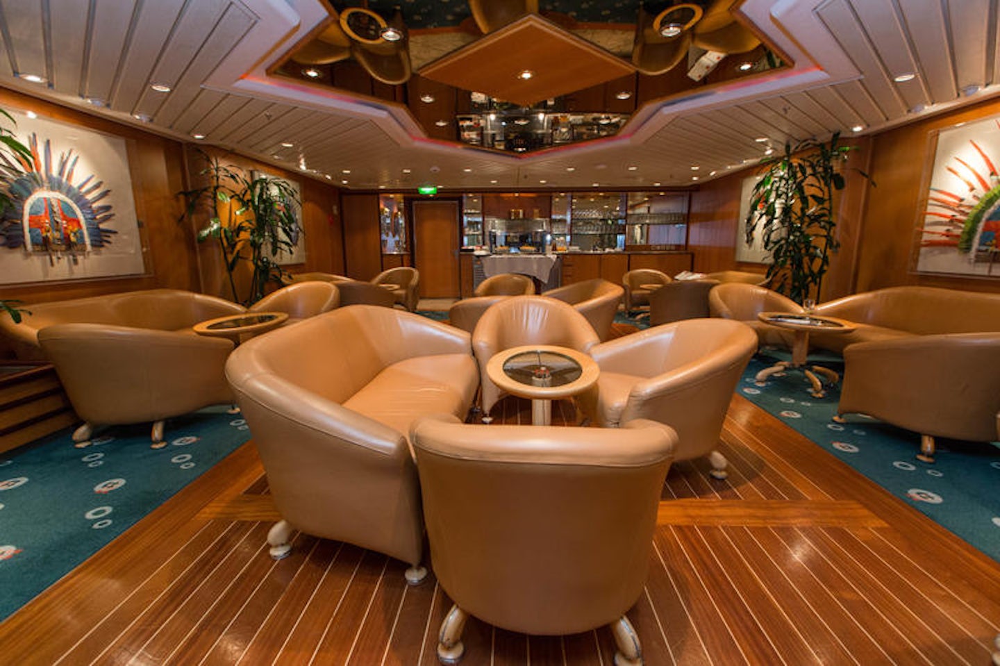 Concierge Club on Navigator of the Seas