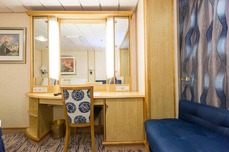 Promenade Cabin on Royal Caribbean Navigator of the Seas Cruise Ship