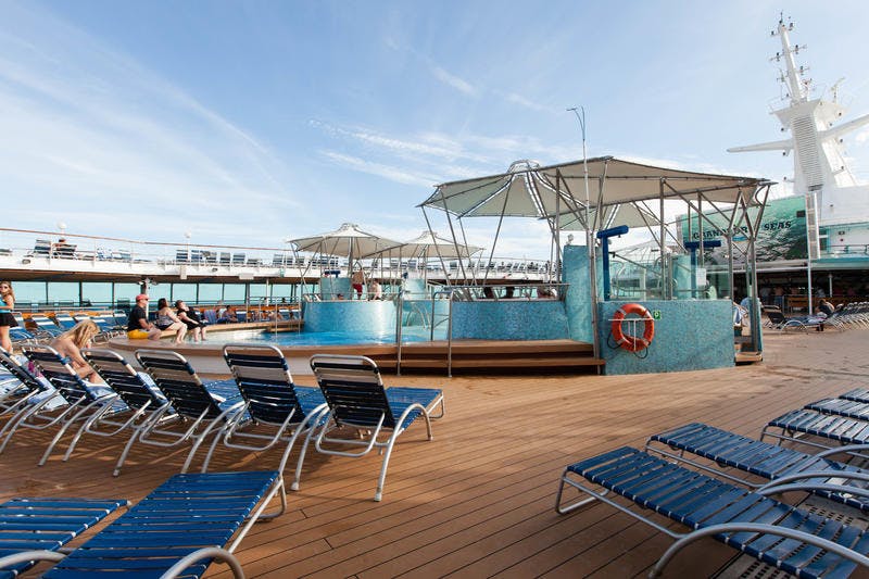 Main Pool on Royal Caribbean Grandeur of the Seas Cruise Ship Cruise