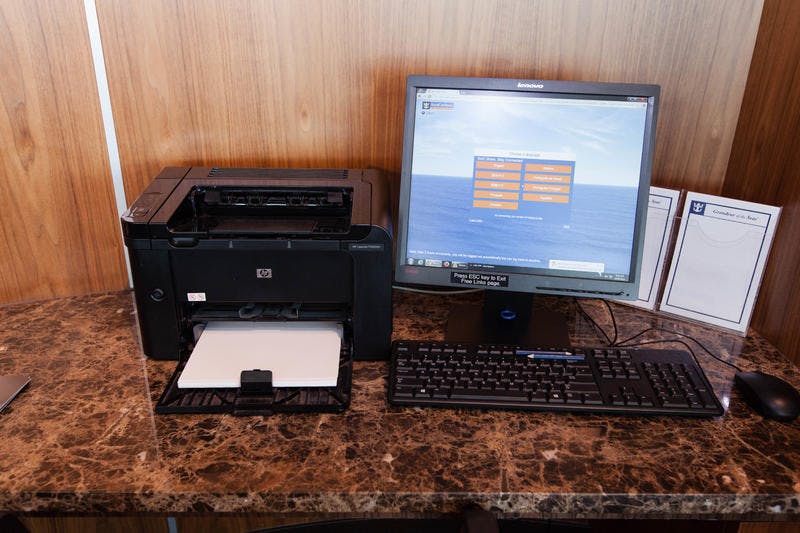 Concierge Club on Royal Caribbean Grandeur of the Seas Cruise Ship