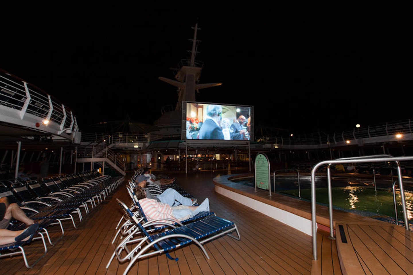 Outdoor Movie Screen on Grandeur of the Seas
