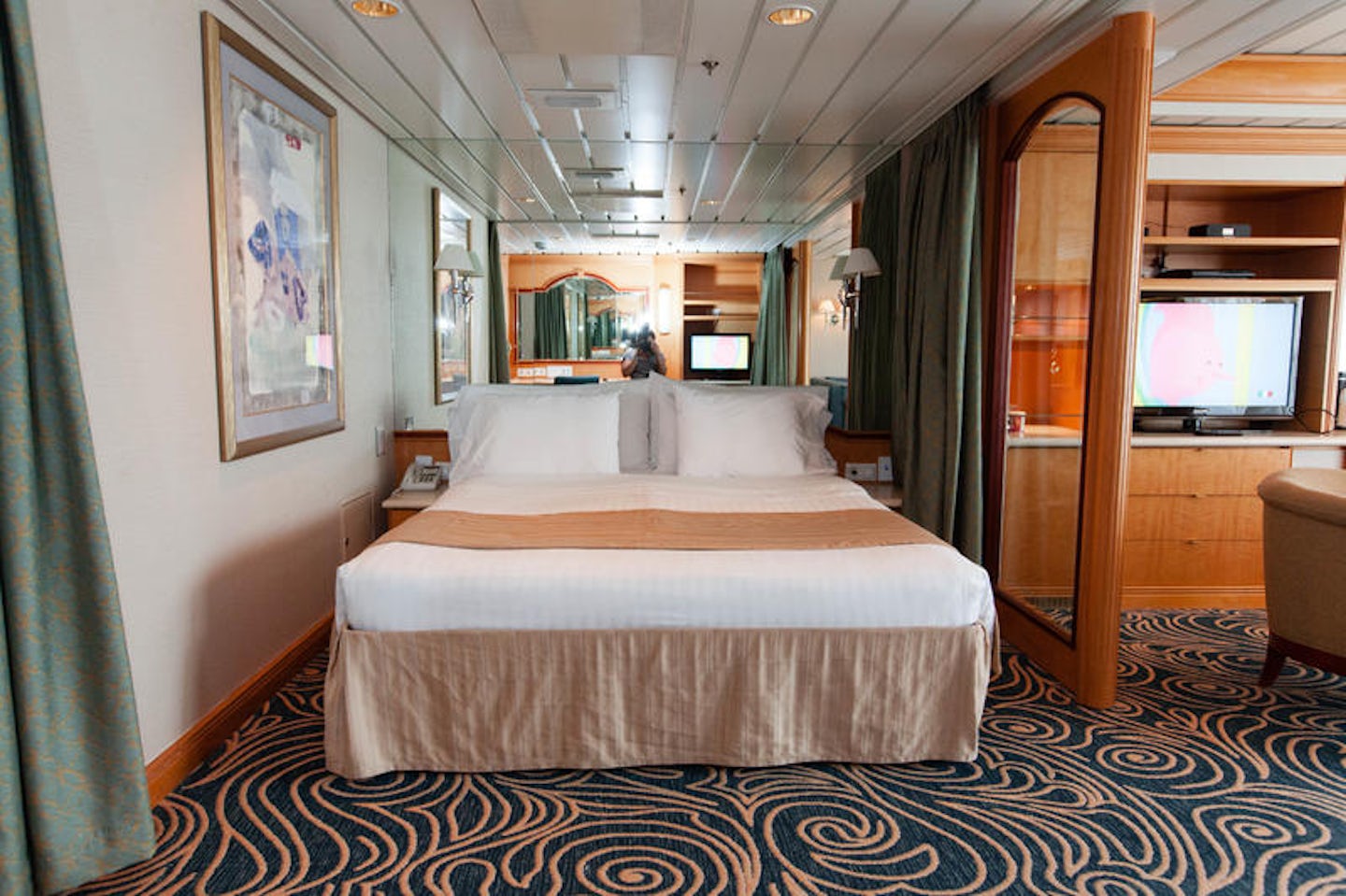 The Owner's Suite on Grandeur of the Seas