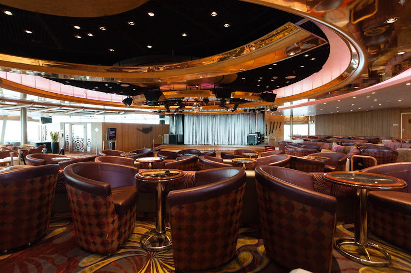 South Pacific Lounge on Grandeur of the Seas