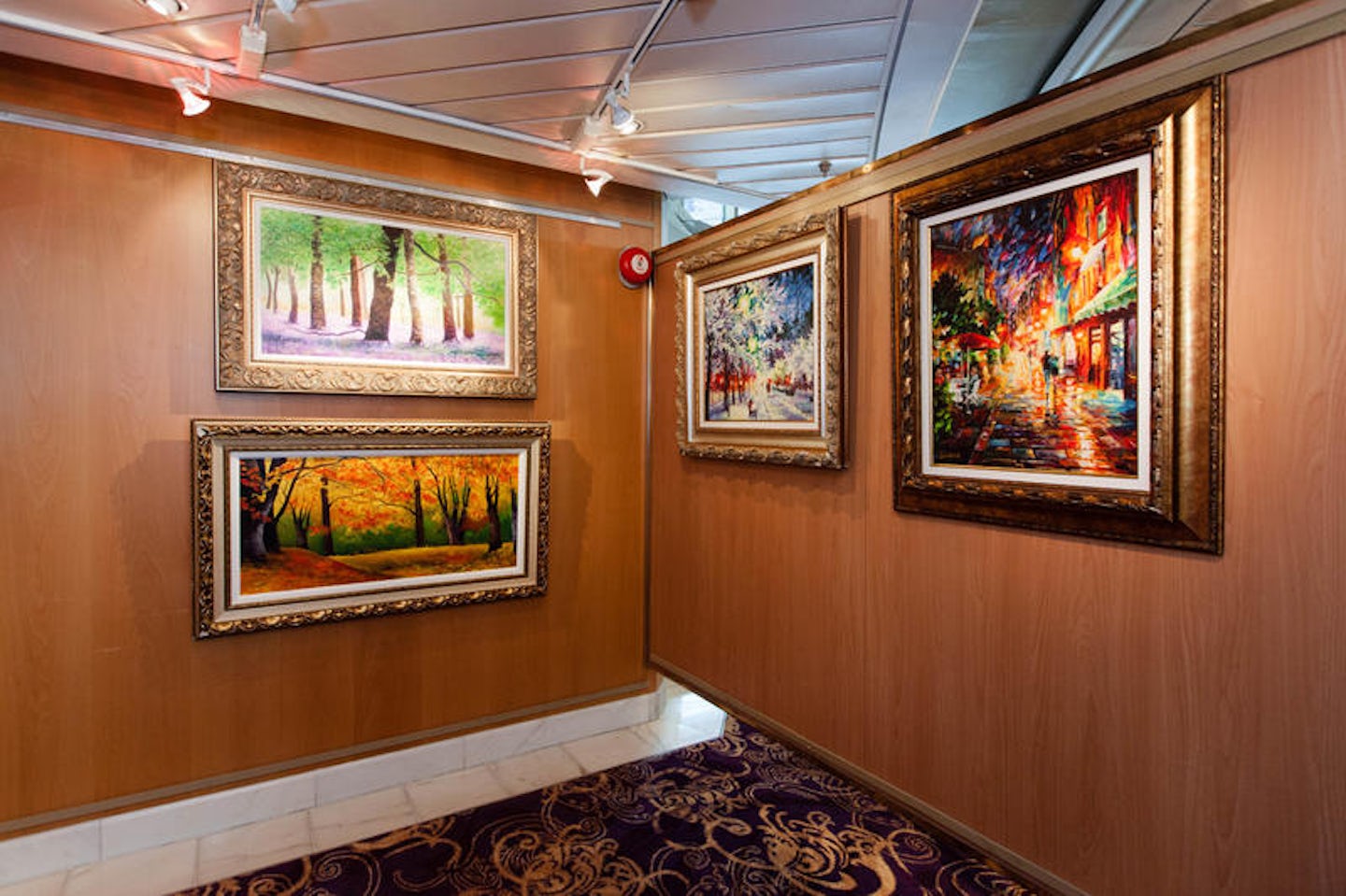 Art Gallery on Grandeur of the Seas