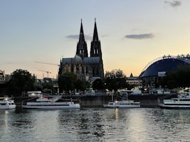 Cologne cathedral from river