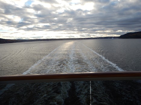 Leaving Saguenay and heading back down the fjord to the St. Lawrence River.