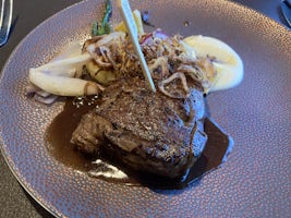 Fine steak in the Lindstrom restaurant 