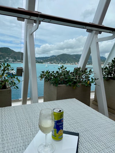 A quiet drink and view of St. Thomas from the Retreat sundeck. 