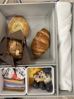 Room Service-Bento Breakfast Box 