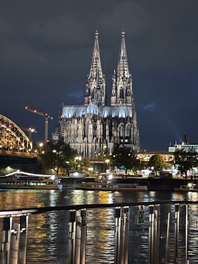 Cologne cathedral from our ship
