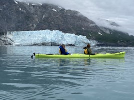 Kayaking in Glacier Bay 