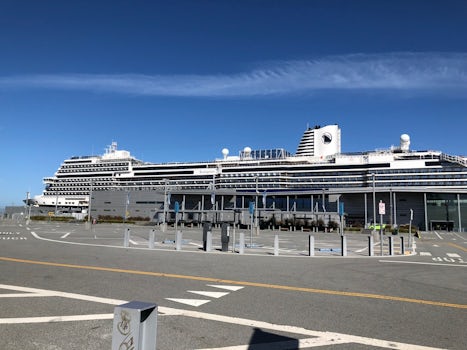 Koningsdam docked in San Francisco