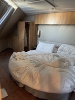 Large bedroom in cabin