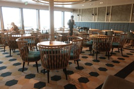 Seating area in THE QUAYS.