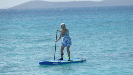 private paddle board lesson from expert Ponant staff
