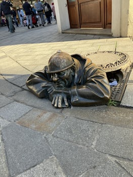Statue of Cumil, the Working Man in Bratislava 