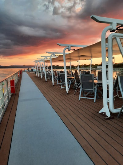 Fantastic sunset on the deck.