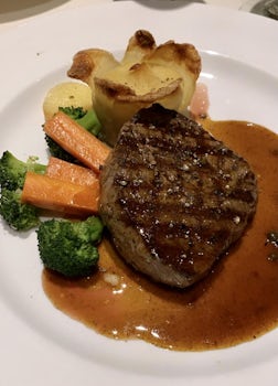 Da Vinci dinner: rib-eye steak