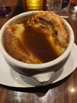 French onion soup - Prime Steakhouse 