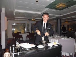 Tableside prepared lobster in SS United States