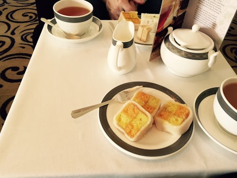 Qm2 afternoon tea is served daily