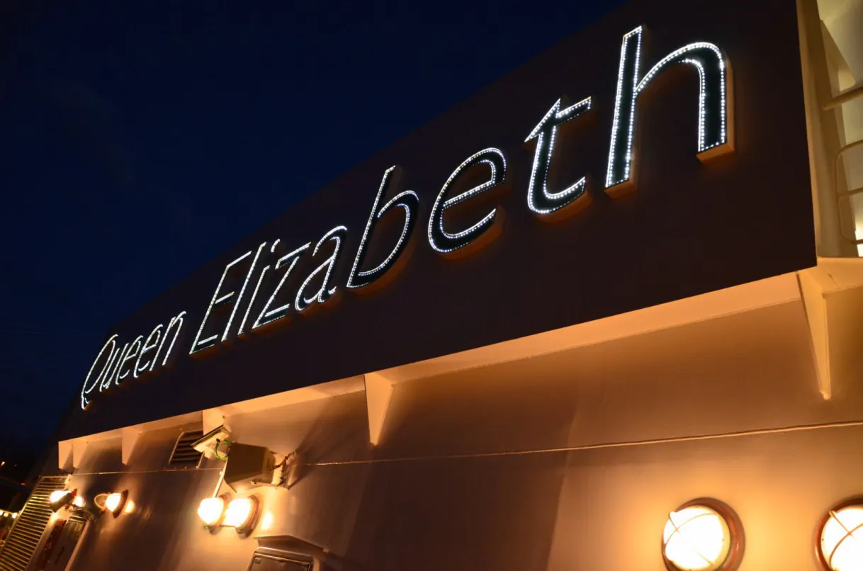Splendid Queen Splendid Queen Grill Experience | Queen Elizabeth Member Review