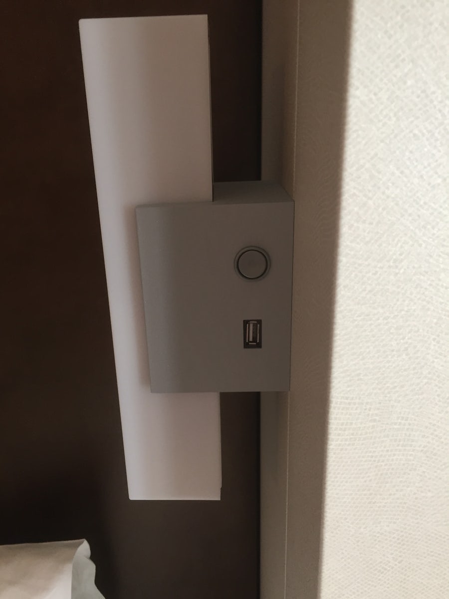 USB socket on bedside lights