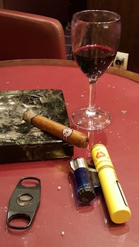 Humidors Cigar Lounge