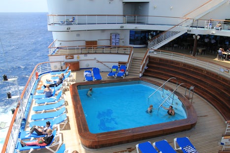 pool at the back of the ship