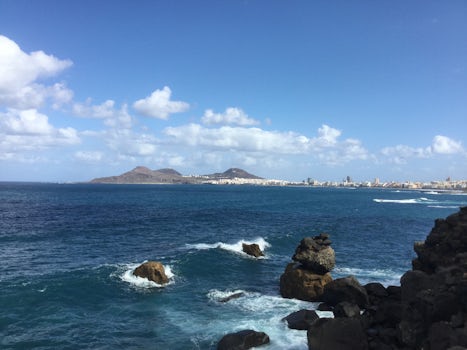 Beautiful Shoreline in Las Palmas