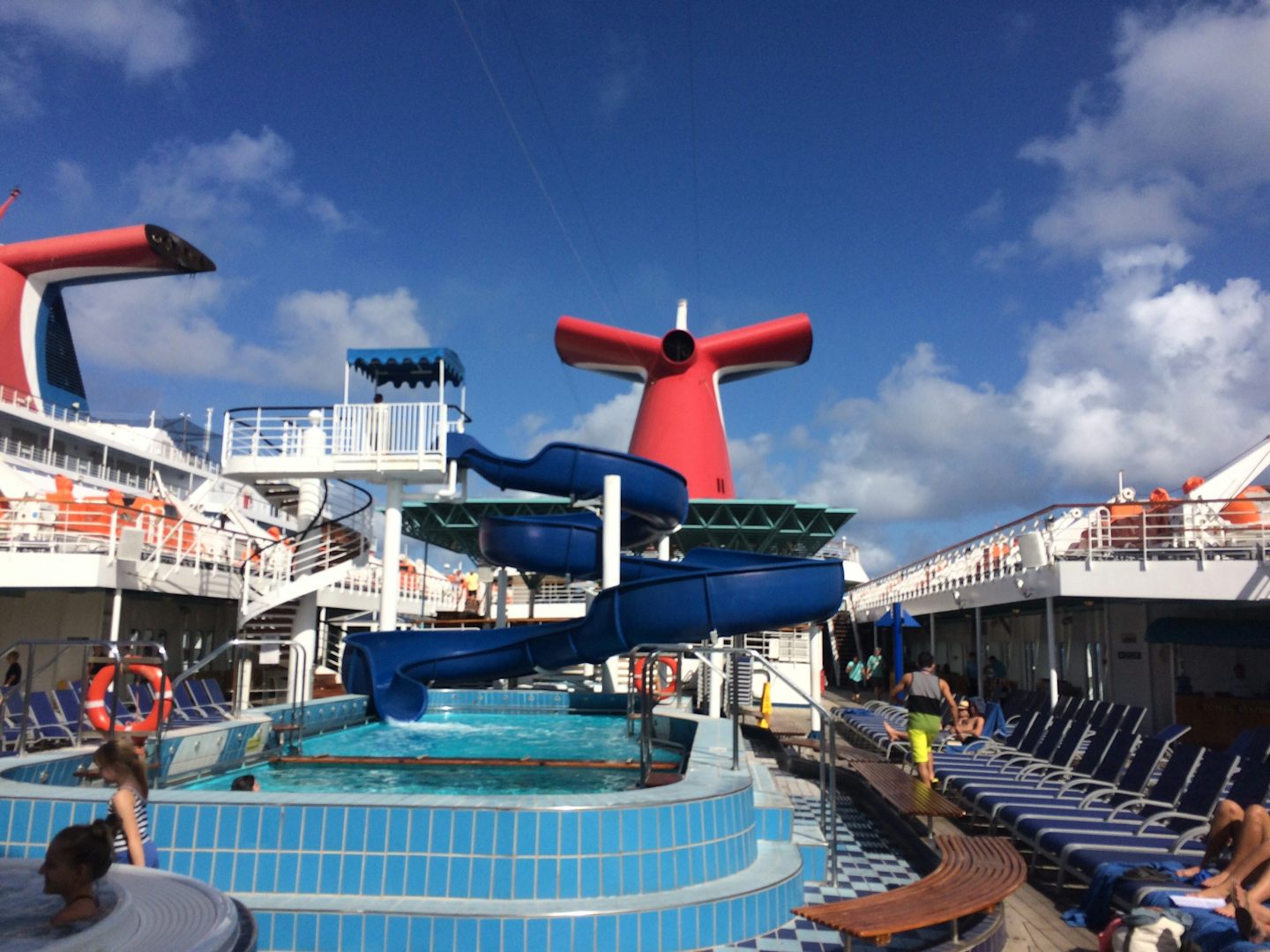 The Lido Deck aboard the Paradise