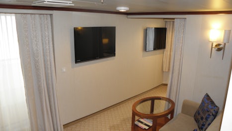 Main cabin - LR space