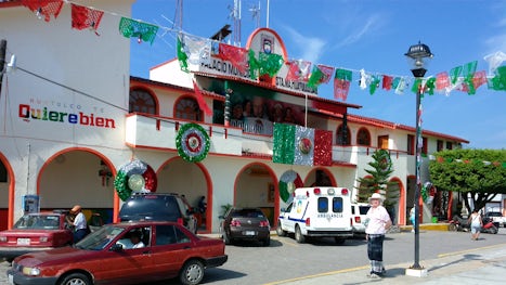 Posing in front of the St Mary Huatulco Town Hall