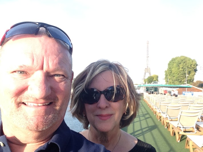 Photo from the top deck of the Seine Princes, Tour Eifel in the background.