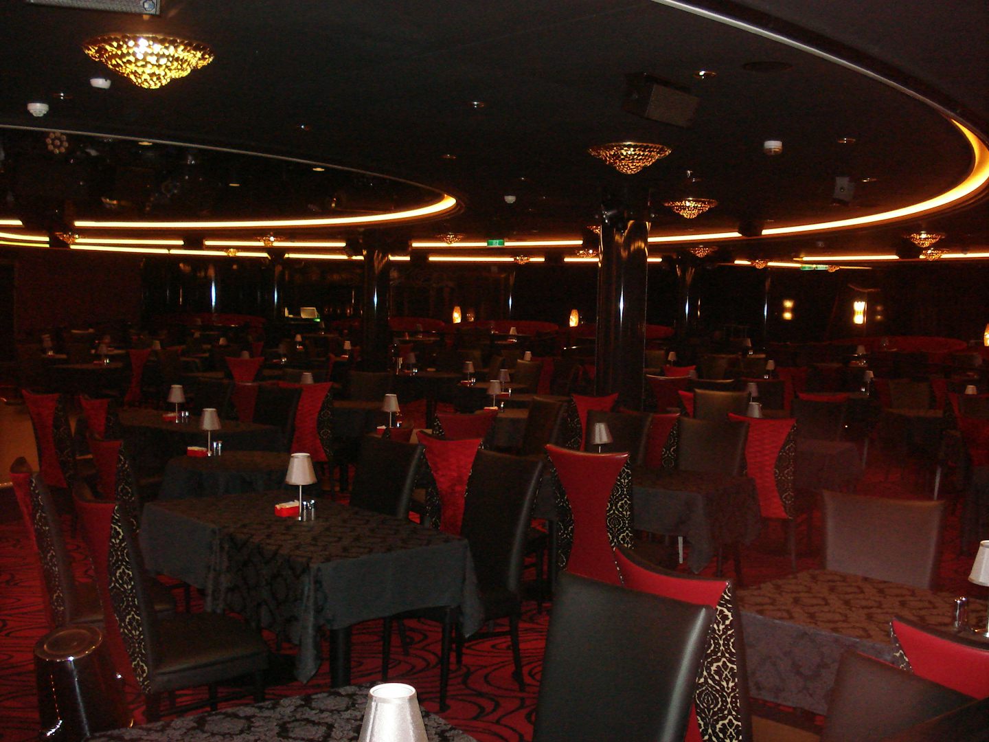 Diner Shows venue: Supper Club