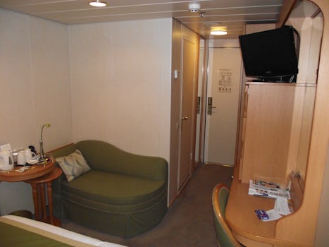 Inside Cabin C162, Deck 9.