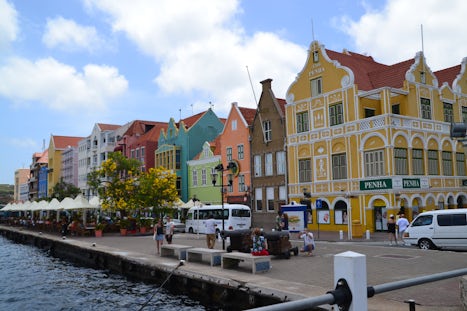 Curacao - view from across the floating bridge