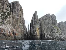Freycenet Peninsula cliffs and the Totem.