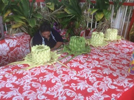 Making floral hats in Papeete