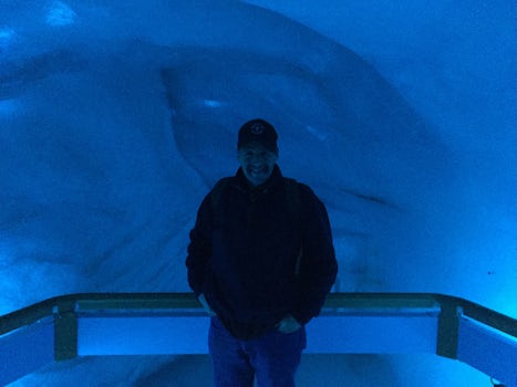Me in the Ice cave, Titlis Glaicer