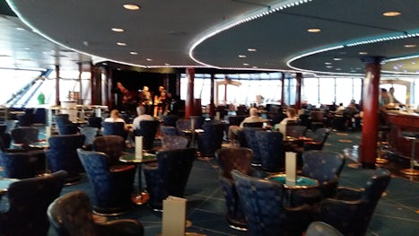 PLanet of the stars Bar onboard NCL Spirit