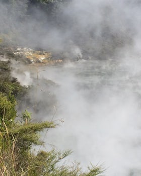 Frying Pan Lake in the Waimangu Valley.