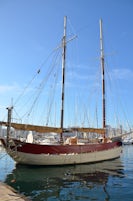 Viking Sea behind sail boat in Toulan, France