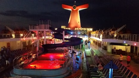The Lido deck pool area