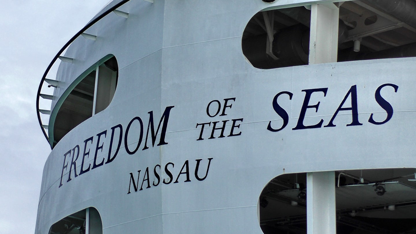 Freedom of the seas at St Martin/ St Maarten