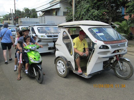 Local transportation in Puerto Princesa is unique in their E-tricycle or “Trikebayan” economical electric-powered (which does not emit any noise or carbon monoxide)
