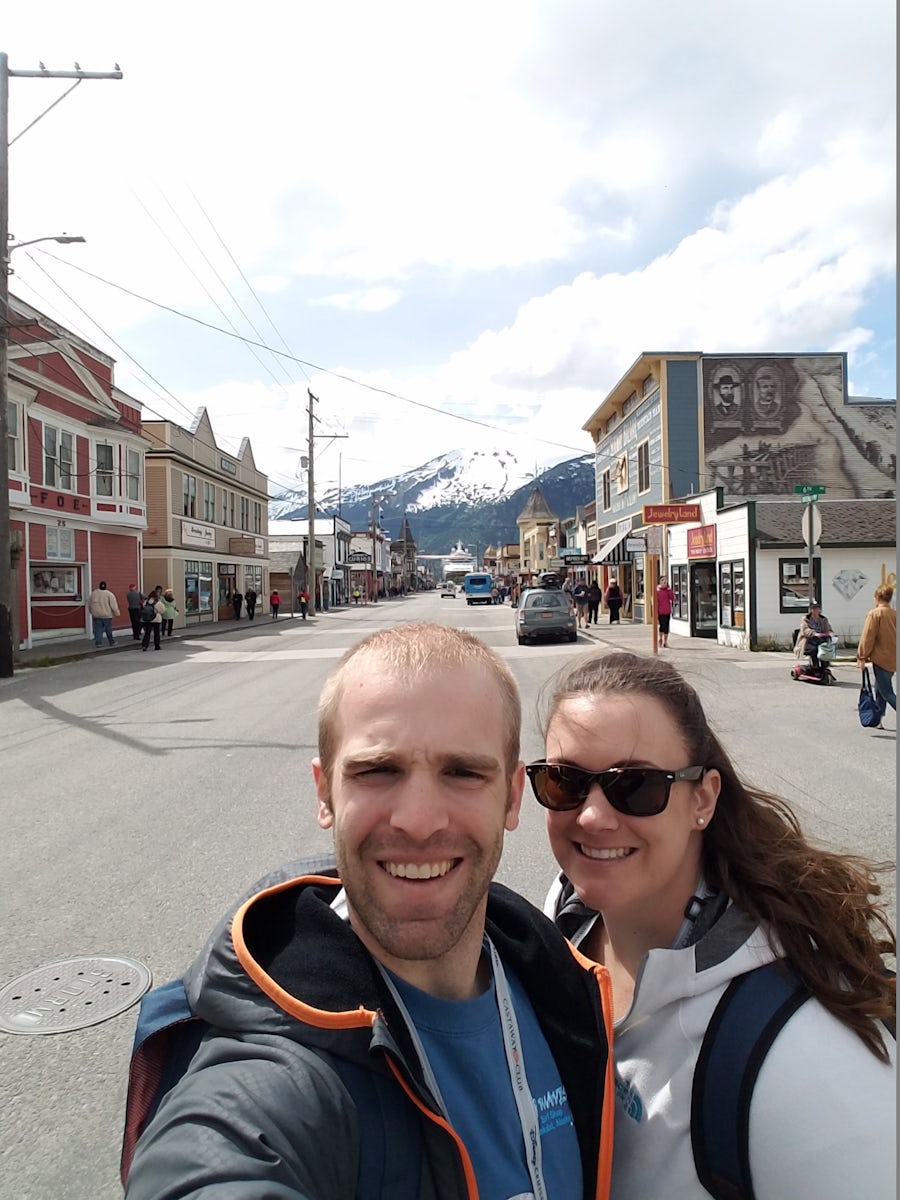 Downtown Skagway, you can see the Disney Wonder at the end of the street
