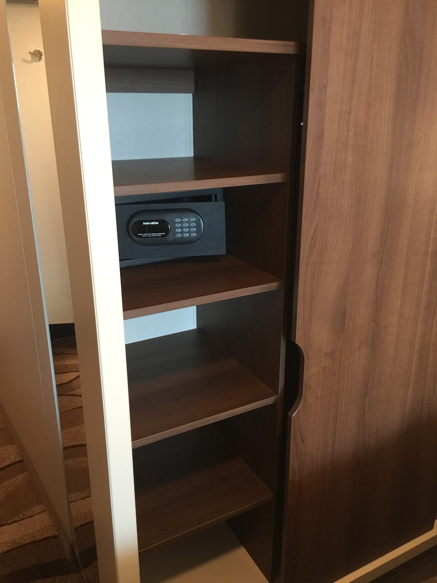 Mid-ship mini-suite storage/closet